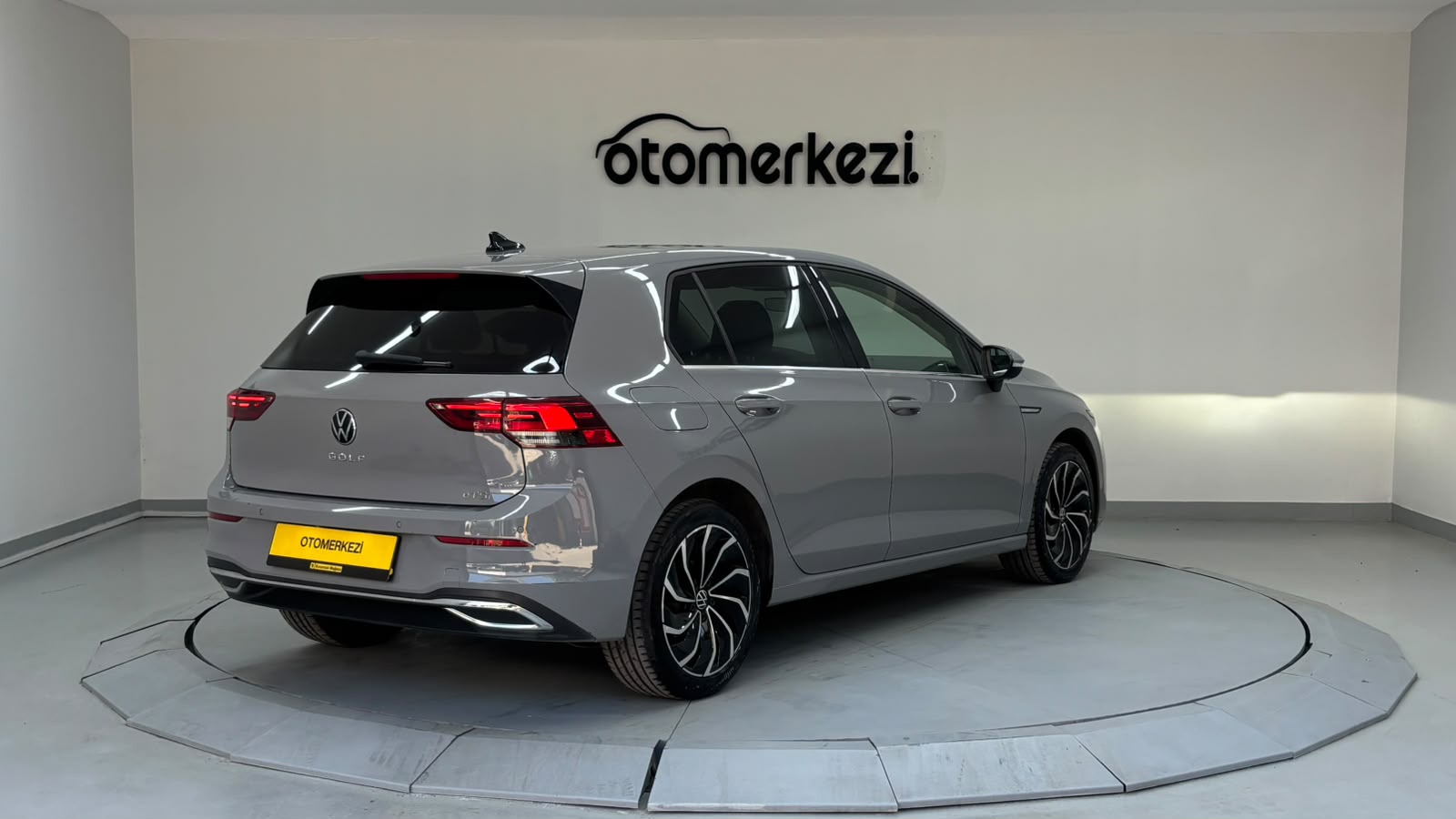 VOLKSWAGEN GOLF 4